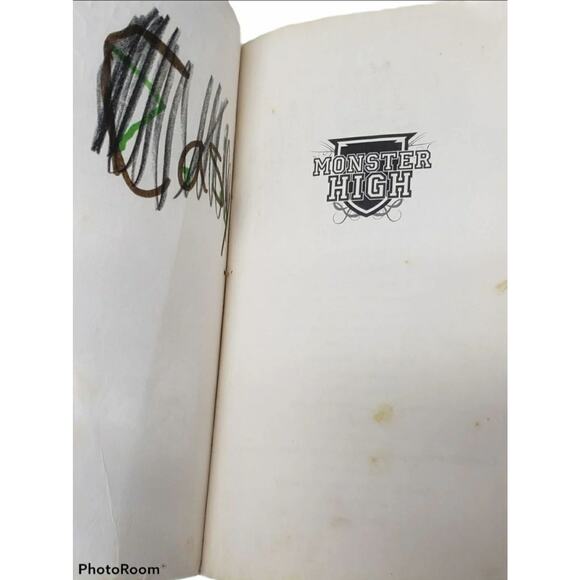 Monster High Electrified Soft Cover 3 Book Bundle - Picture 3 of 11